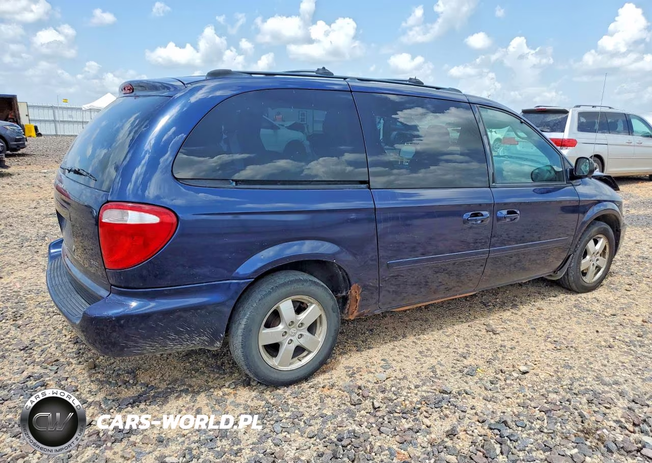 2005 Dodge Grand Caravan Sxt VIN:2D4GP44L45R166284 - 3