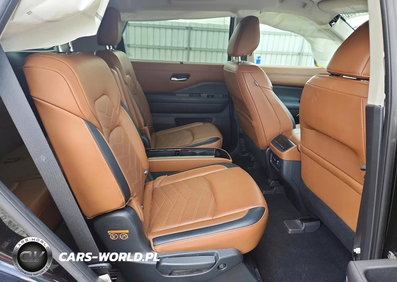 2022 Nissan Pathfinder Platinum VIN:5N1DR3DK9NC267210 - 11