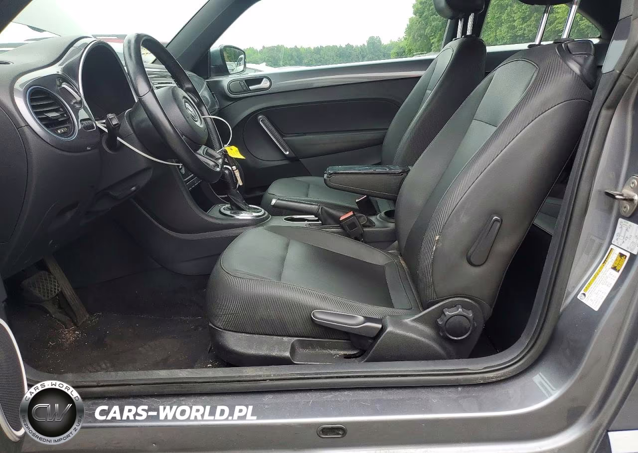 2013 Volkswagen Beetle VIN:3VWJX7AT9DM692647 - 7