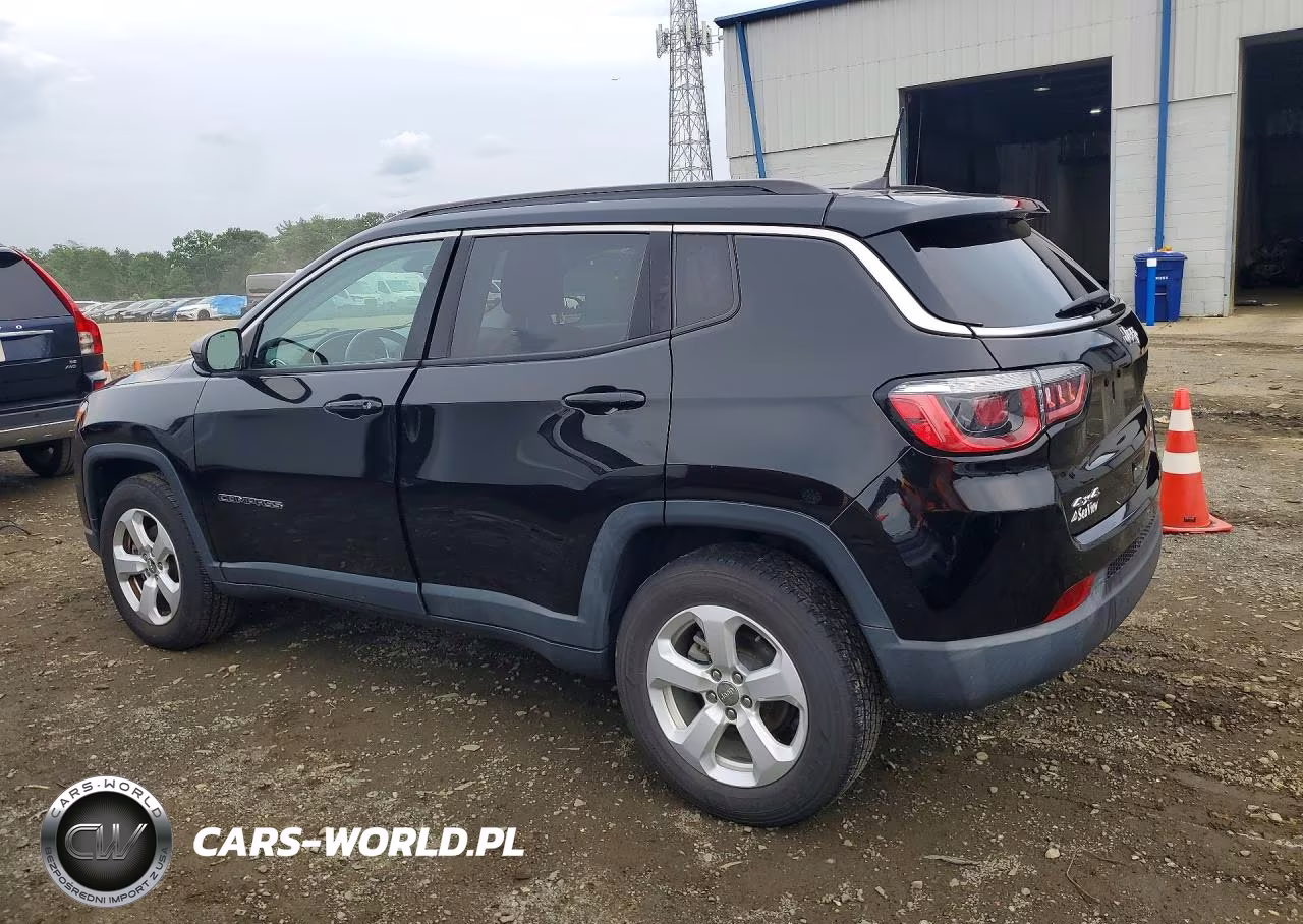 2019 Jeep Compass Latitude VIN:3C4NJDBB8KT740605 - 2