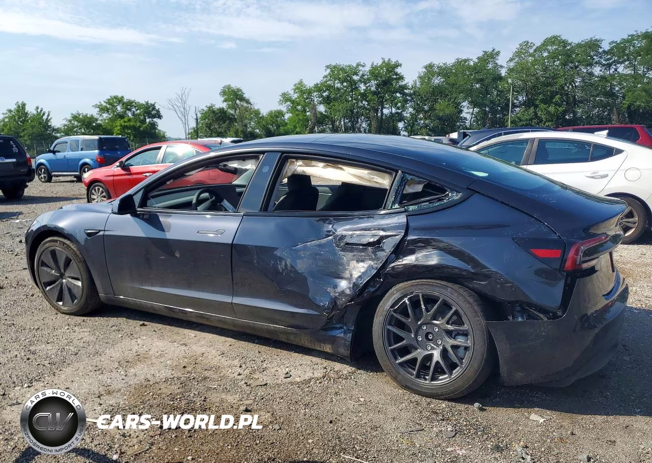2026 Tesla Model 3 VIN:5YJ3E1EAXTF157966 - 2