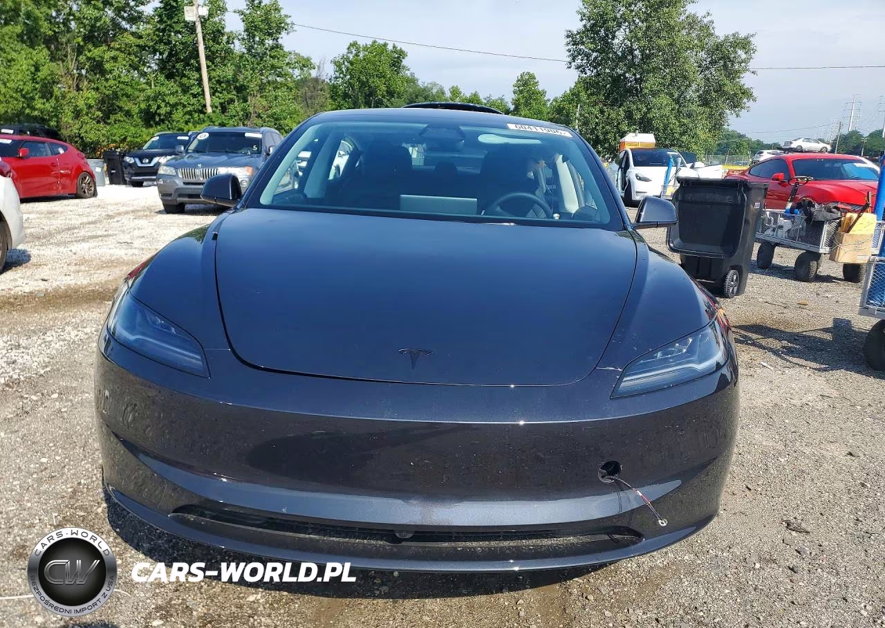 2026 Tesla Model 3 VIN:5YJ3E1EAXTF157966 - 5