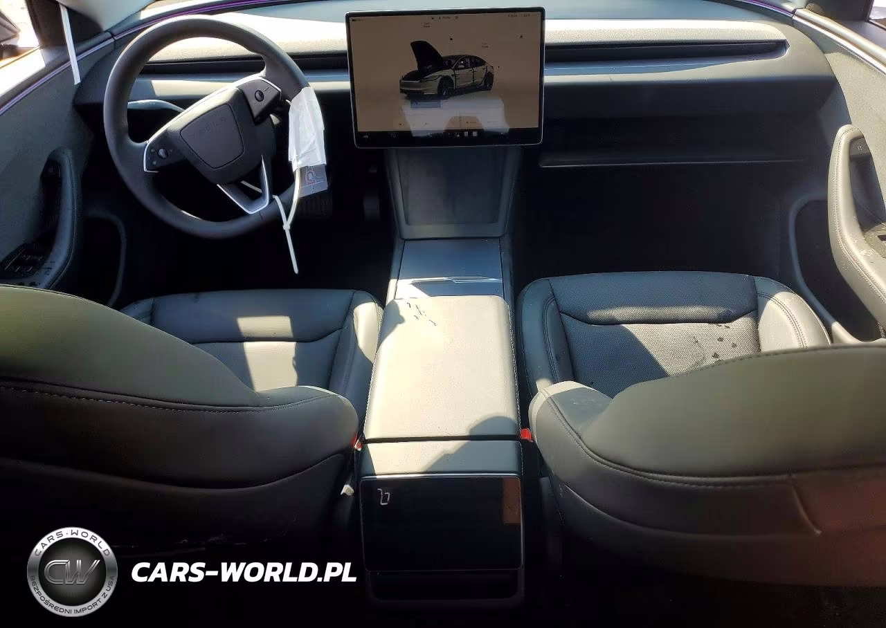 2026 Tesla Model 3 VIN:5YJ3E1EAXTF157966 - 8