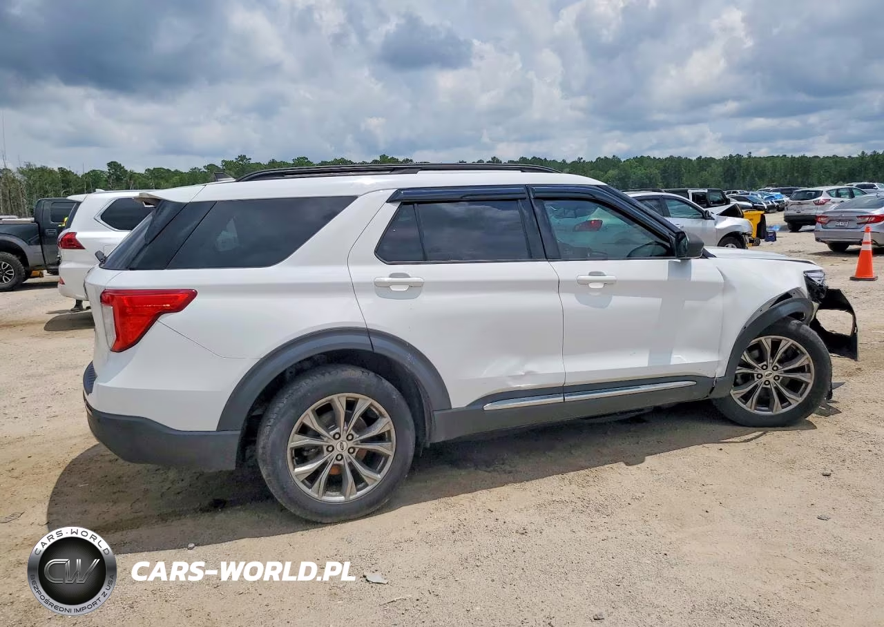 2022 Ford Explorer Xlt VIN:1FMSK7DH5NGA49491 - 3