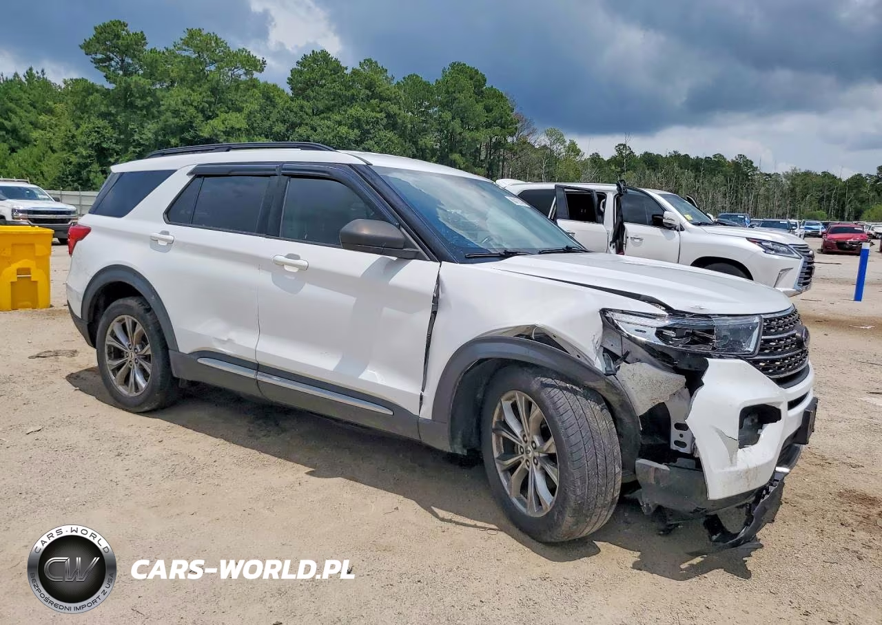2022 Ford Explorer Xlt VIN:1FMSK7DH5NGA49491 - 4