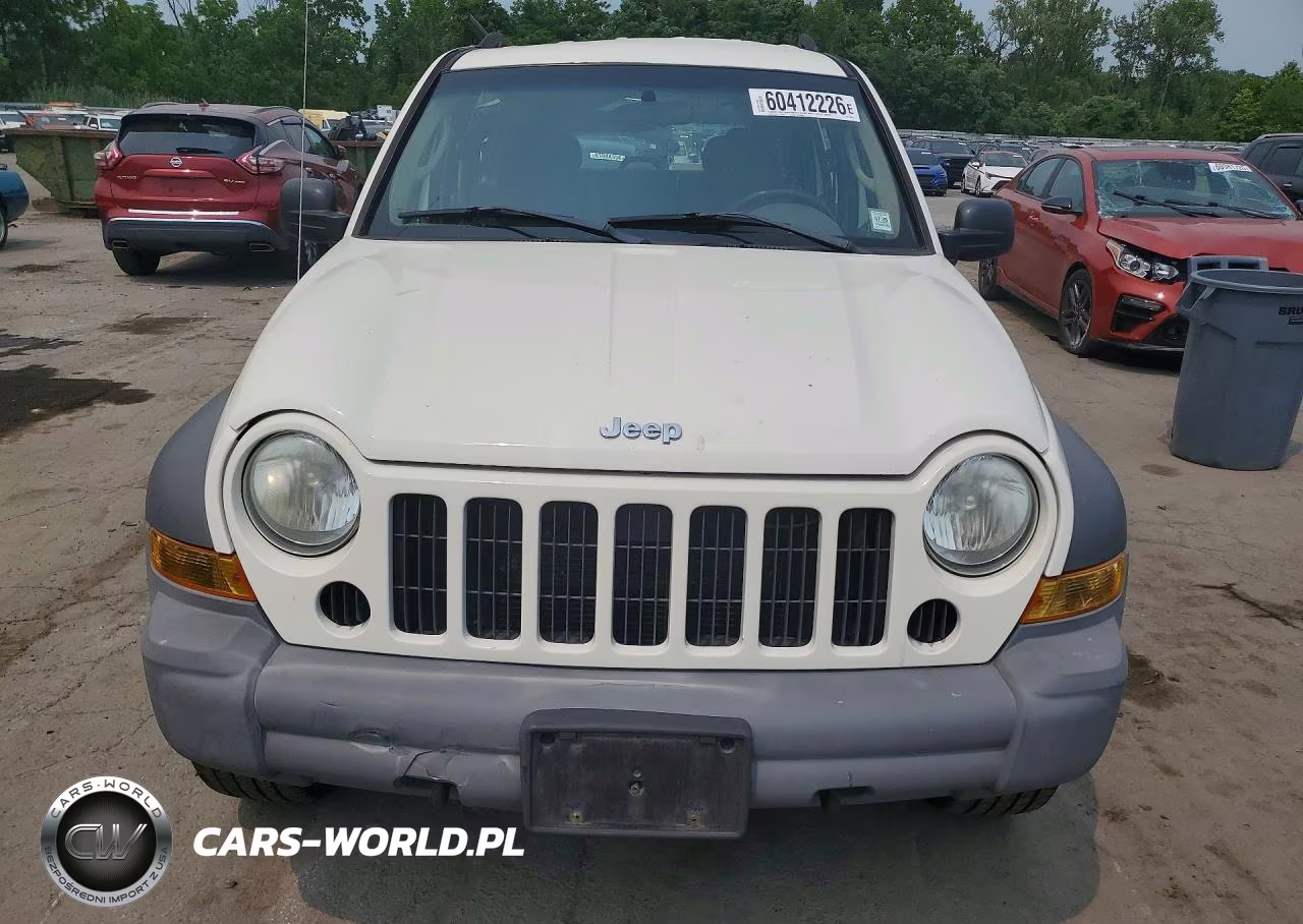 2005 Jeep Liberty Sport VIN:1J4GL48KX5W690034 - 5