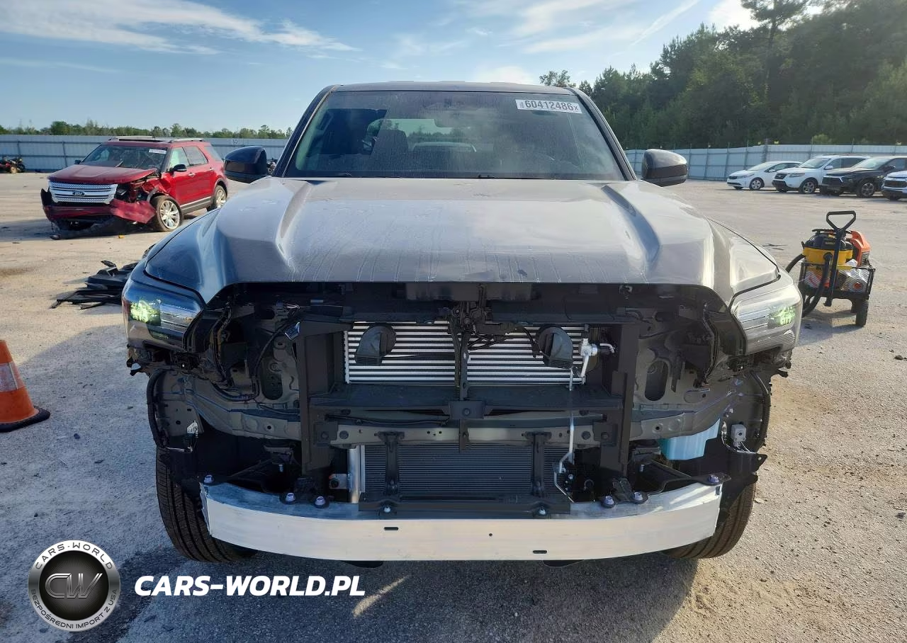 2026 Toyota Tacoma Sr5 VIN:3TYKB5FN9TT035810 - 5