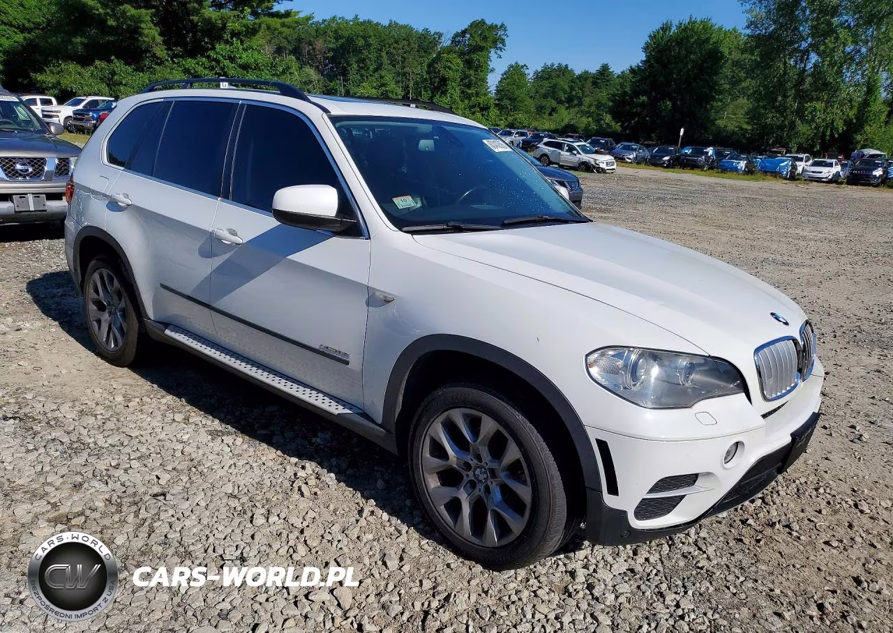 2013 BMW X5 xDrive35I VIN:5UXZV4C56D0G57156 - 4