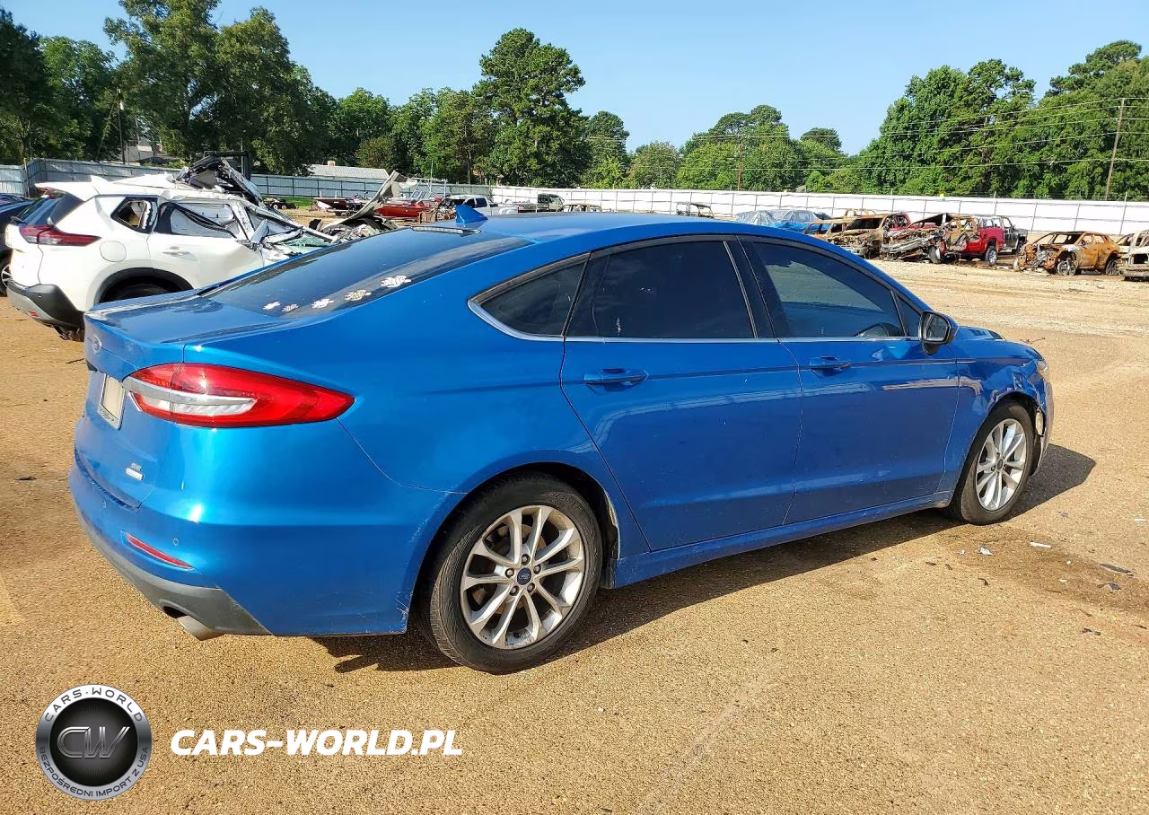2019 Ford Fusion Se VIN:3FA6P0HDXKR170310 - 3