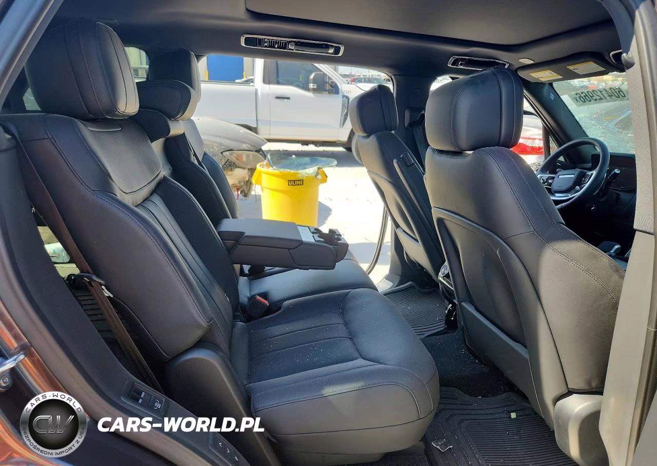 2025 Land Rover Range Rover Se VIN:SALKPBE92SA324130 - 11