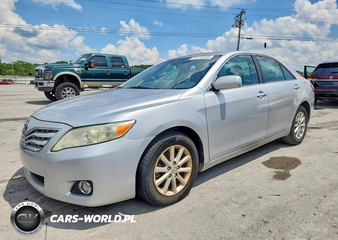 2011 Toyota Camry Xle V6 – zdjęcie 1 z 12