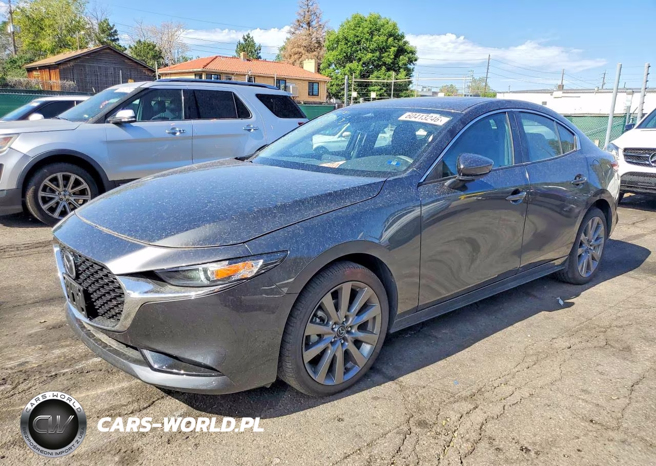 2024 Mazda 3 Preferred – zdjęcie 1 z 12