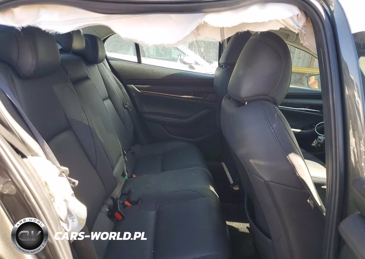2024 Mazda 3 Preferred VIN:3MZBPACM5RM400989 - 10