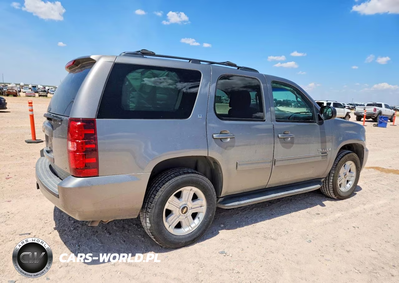 2009 Chevrolet Tahoe C1500 Lt VIN:1GNEC233X9R257407 - 3