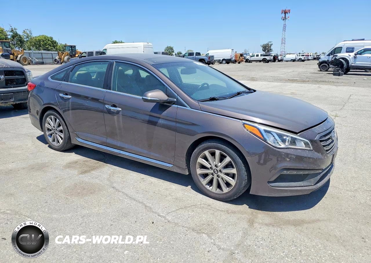 2016 Hyundai Sonata Limited VIN:5NPE34AF4GH431302 - 4