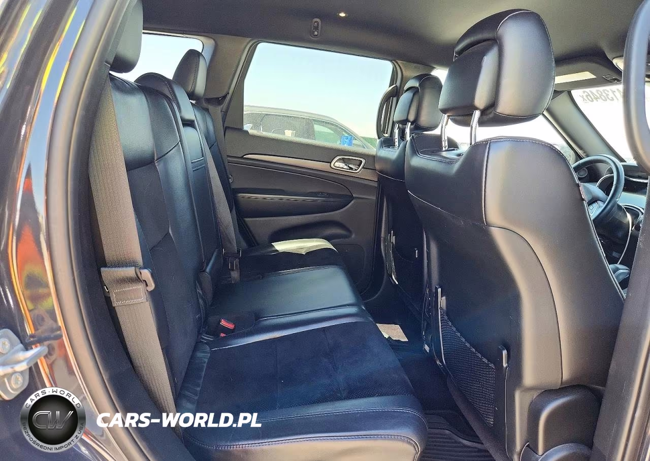 2018 Jeep Grand Cherokee Laredo VIN:1C4RJFAG1JC309169 - 11