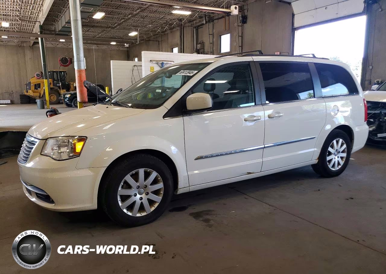 2013 Chrysler Town & Country Touring VIN:2C4RC1BGXDR714728 - 1