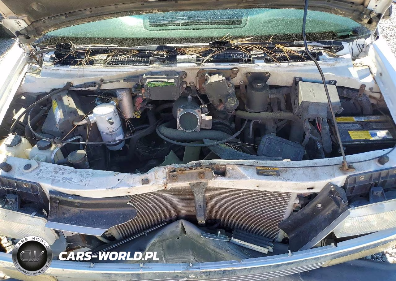 1999 Chevrolet Astro VIN:1GCDL19W7XB150899 - 12