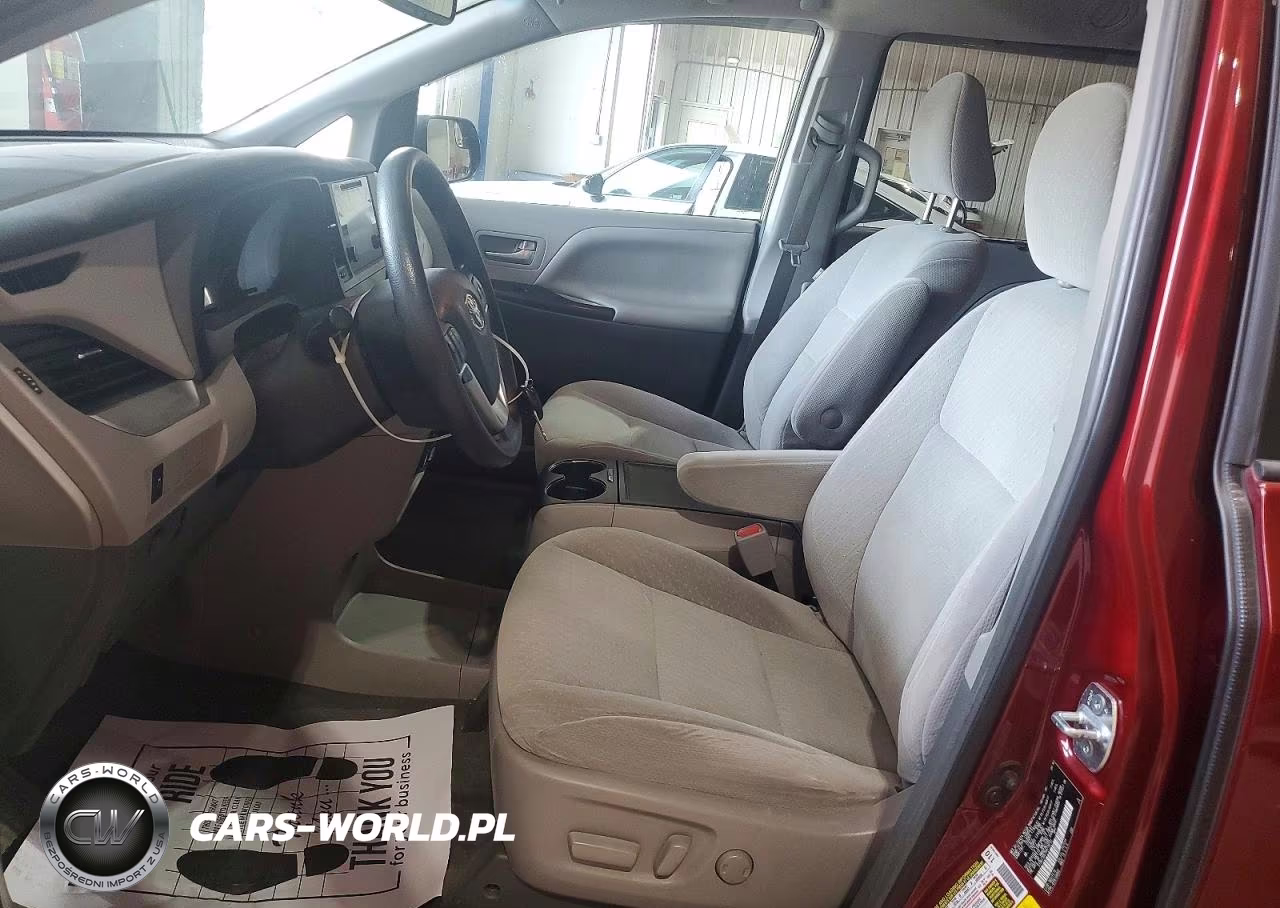 2017 Toyota Sienna Le VIN:5TDKZ3DC7HS776722 - 7