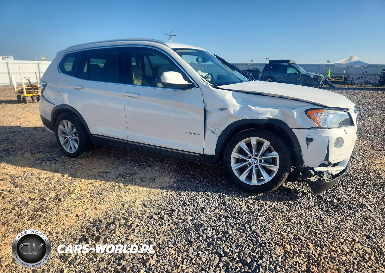 2014 BMW X3 VIN:5UXWX9C58E0D36375 - 4