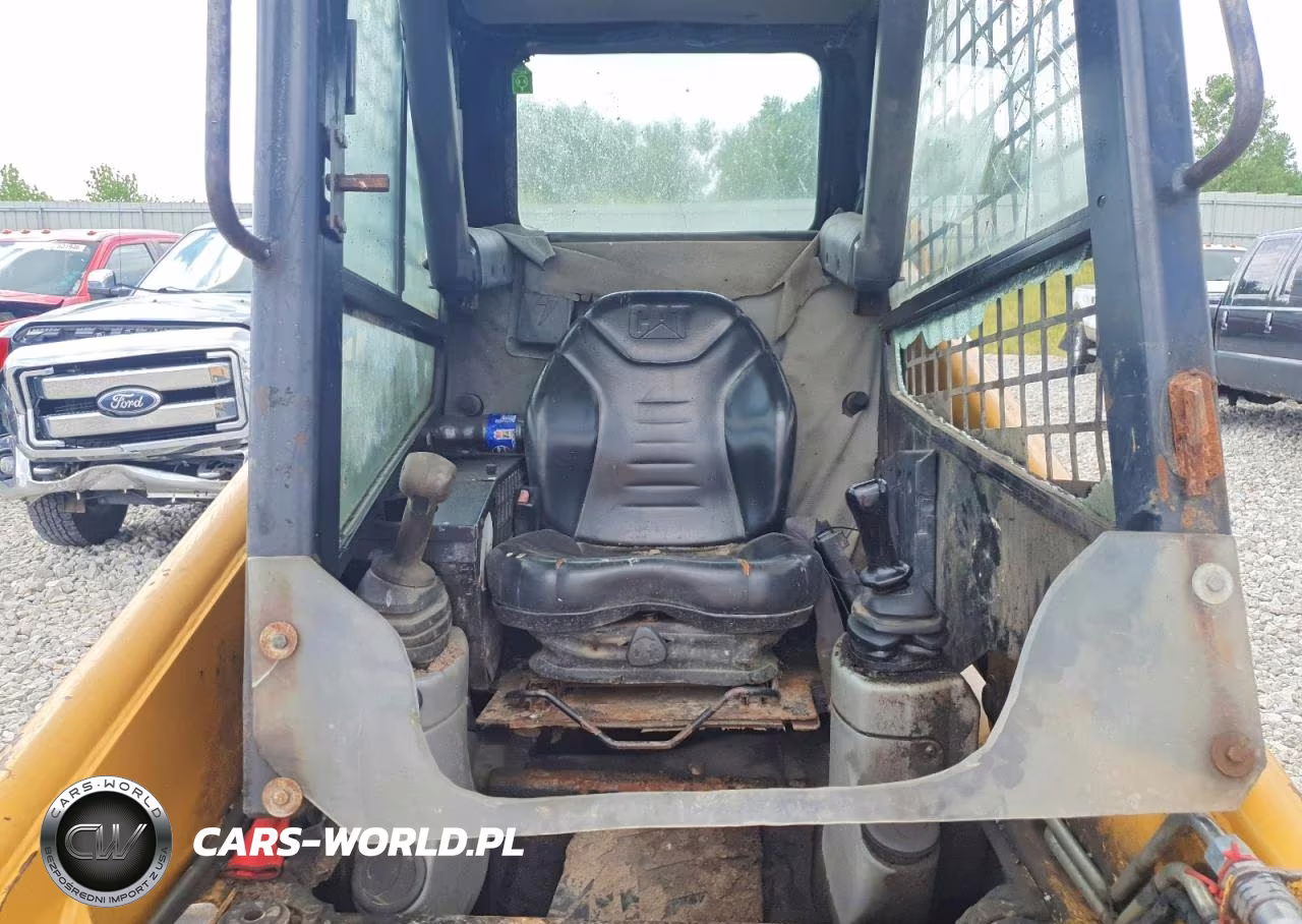 2003 Caterpillar 277 Tracked Skid Steer Loader VIN:CAT00277TCNC02438 - 5