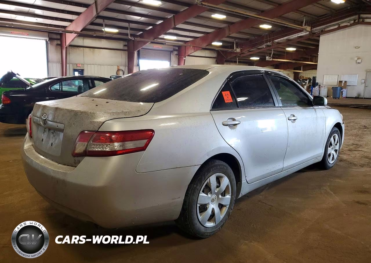 2011 Toyota Camry Le VIN:4T1BF3EK0BU182731 - 3