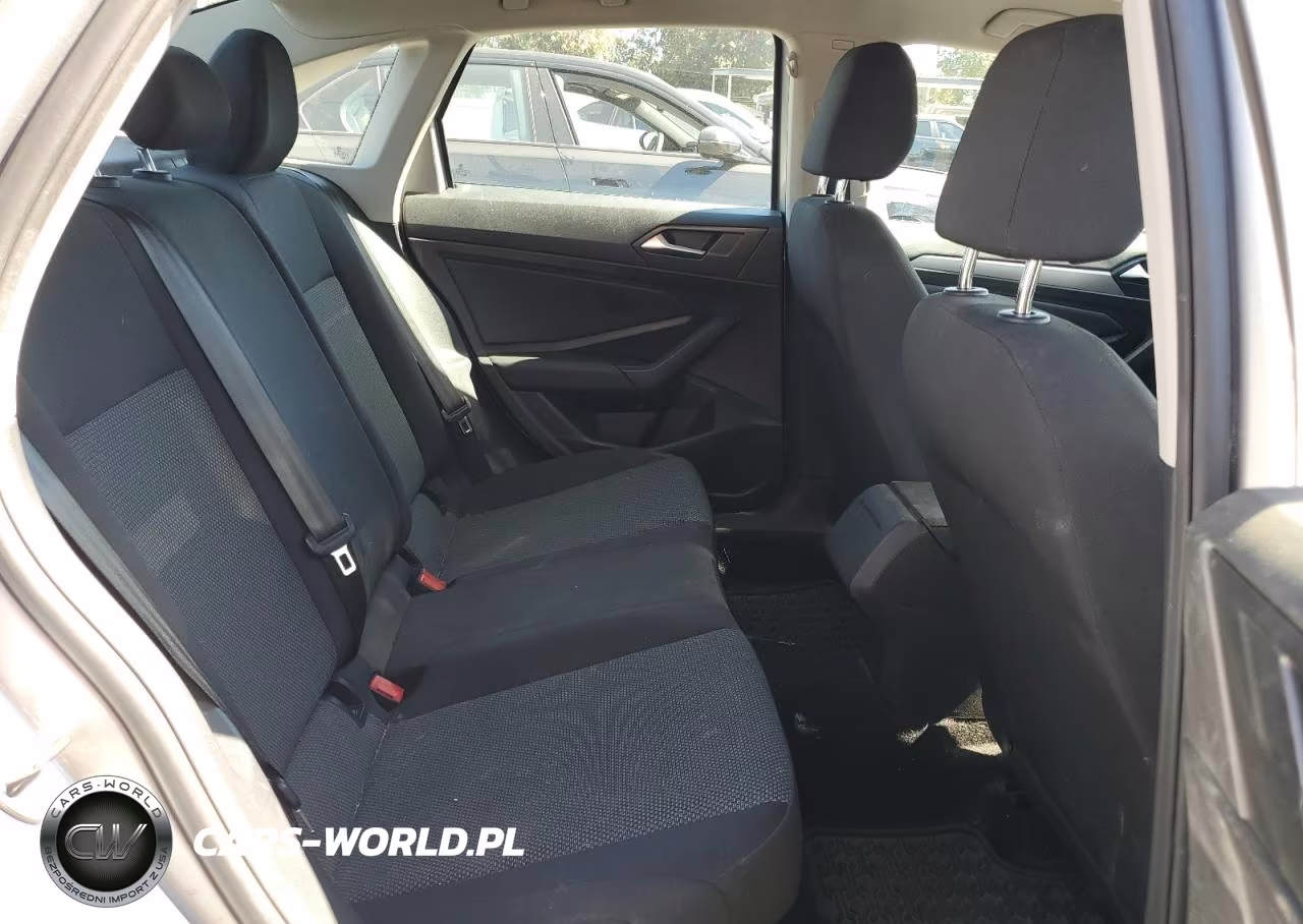 2021 Volkswagen Jetta VIN:3VWC57BU7MM080890 - 10