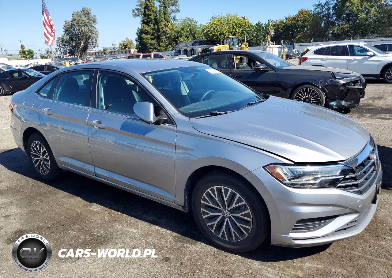 2021 Volkswagen Jetta VIN:3VWC57BU7MM080890 - 4