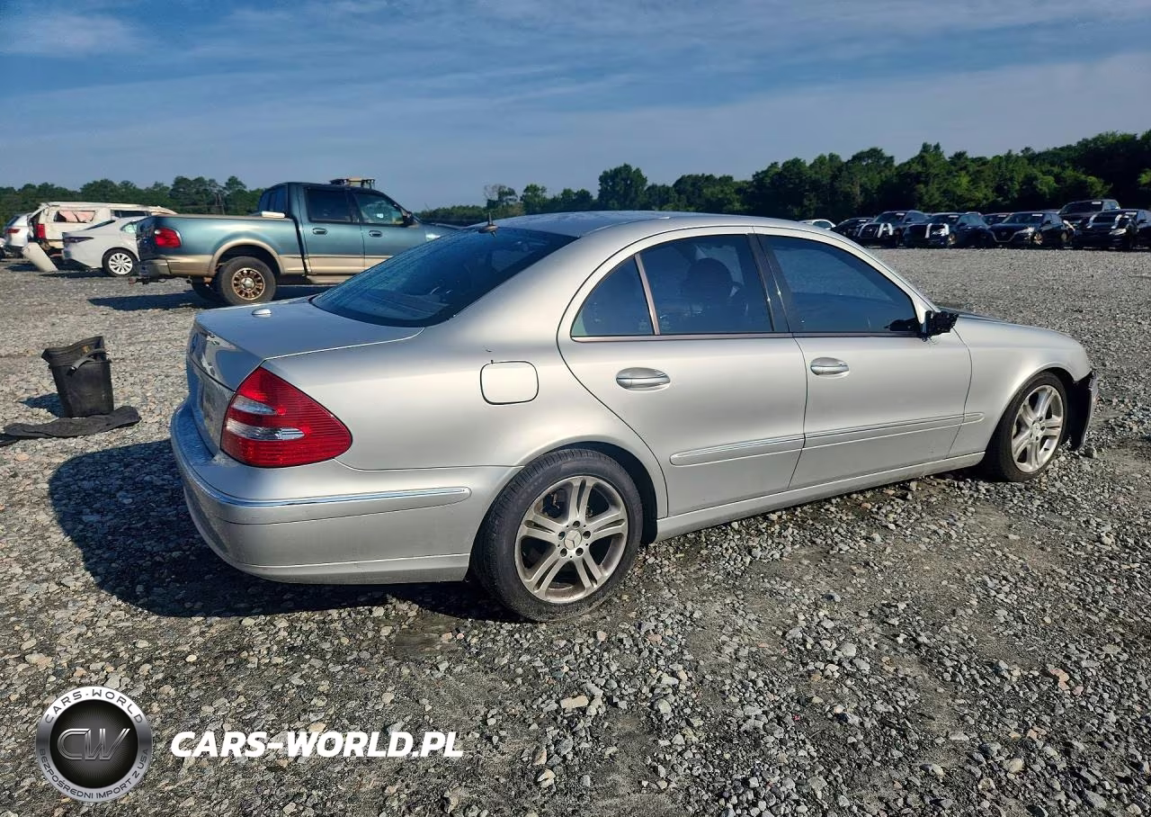 2004 Mercedes-Benz E 500 VIN:WDBUF70J74A400363 - 3