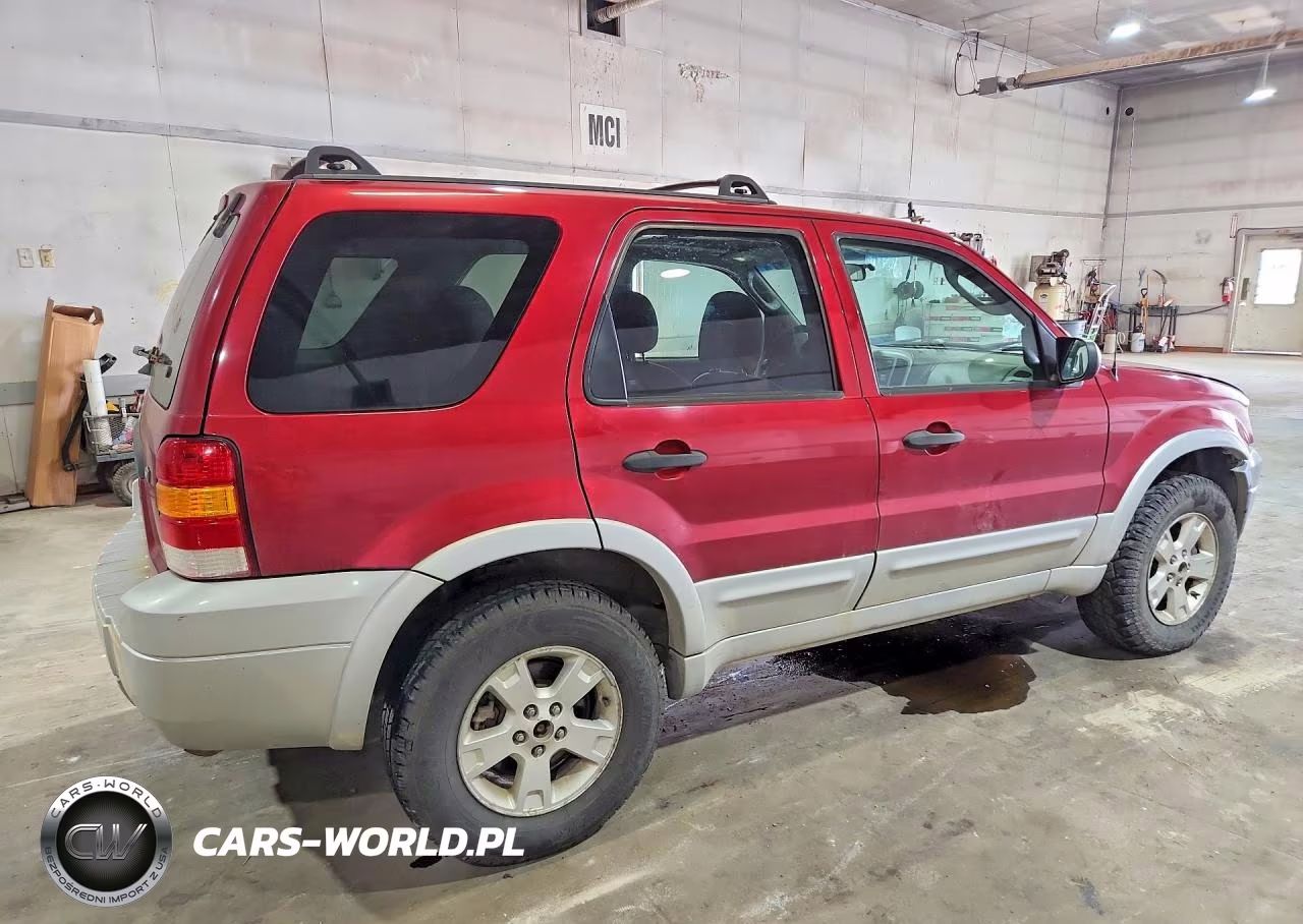 2007 Ford Escape Xlt VIN:1FMYU93137KB68905 - 3