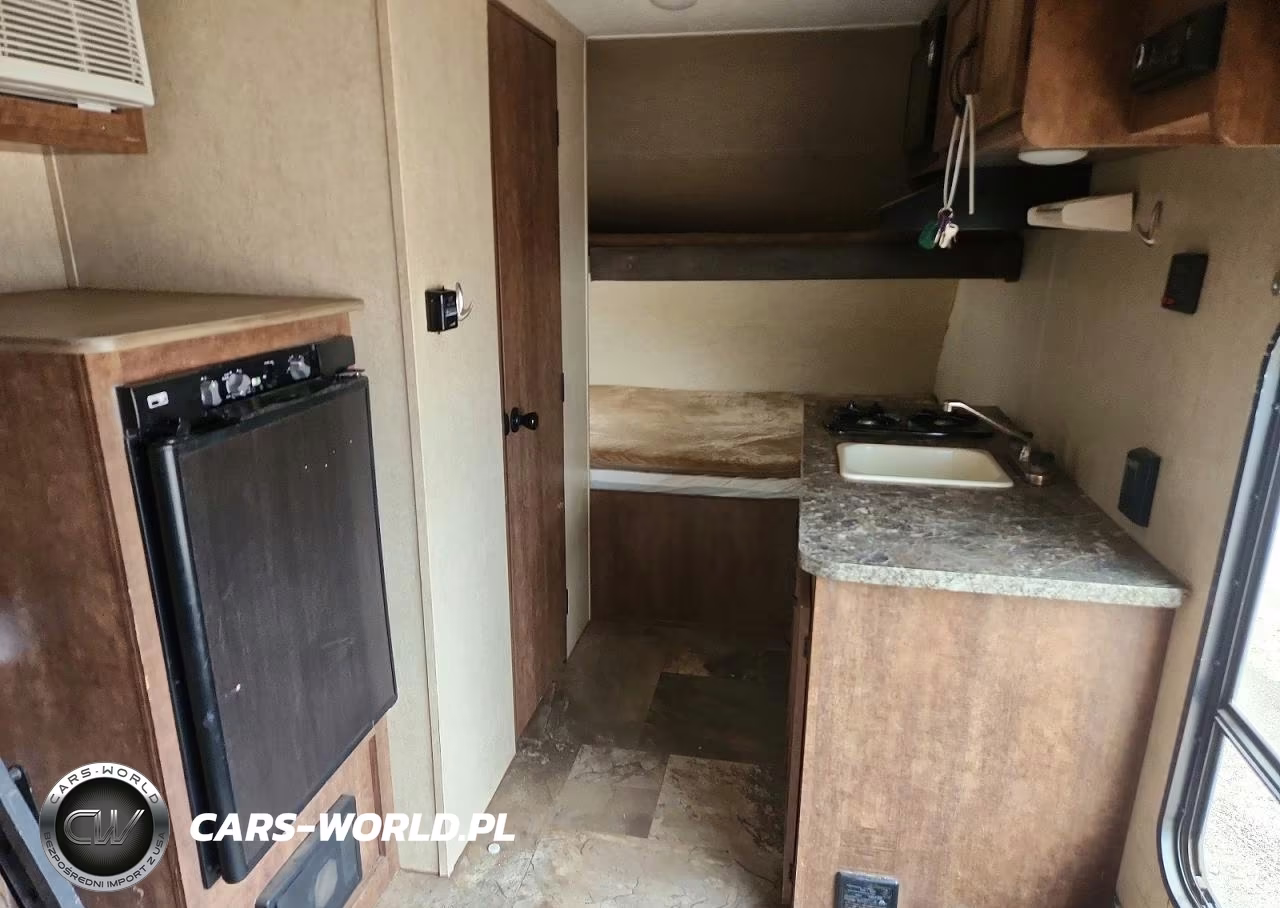 2017 Starcraft Autumn Ridge Camper VIN:1SABSSAJXH2NB5065 - 5