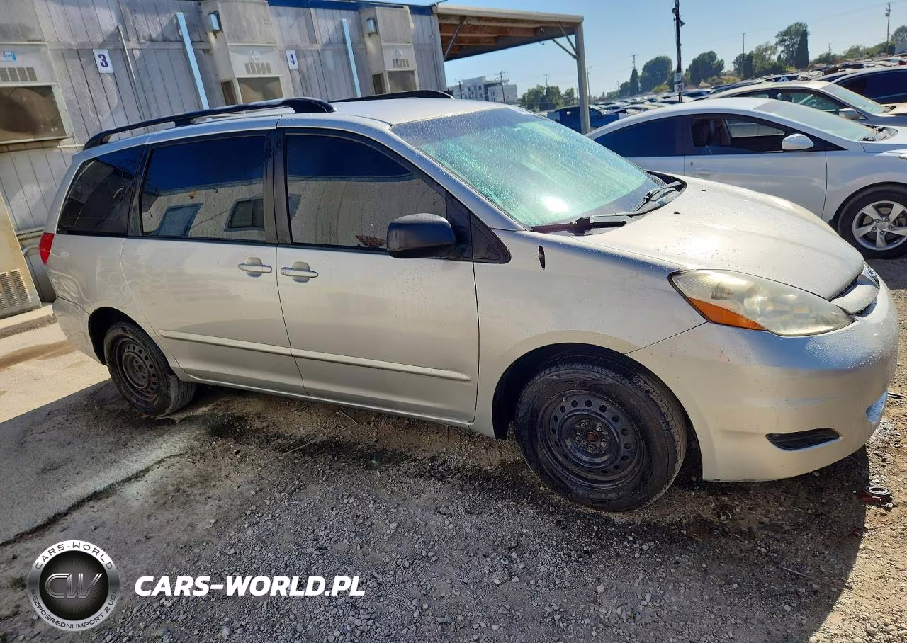 2010 Toyota Sienna Ce 7-Passenger VIN:5TDKK4CC6AS326111 - 4