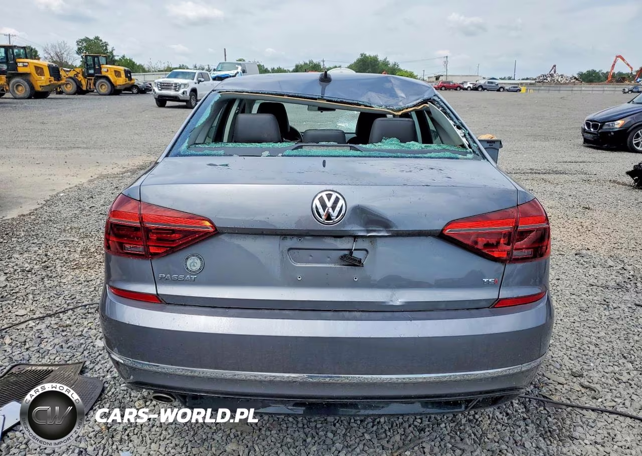 2018 Volkswagen Passat S VIN:1VWAA7A38JC009917 - 6