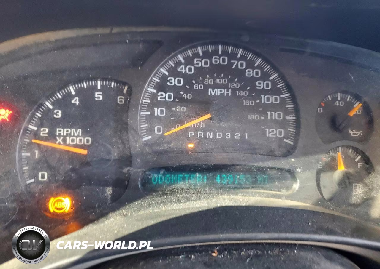 2003 GMC Yukon VIN:1GKEC13Z53R234815 - 9