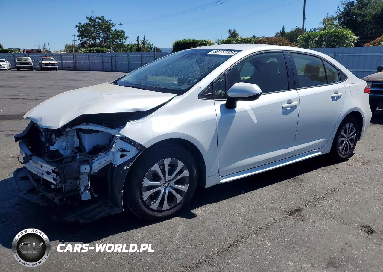 2022 Toyota Corolla Le – zdjęcie 1 z 12