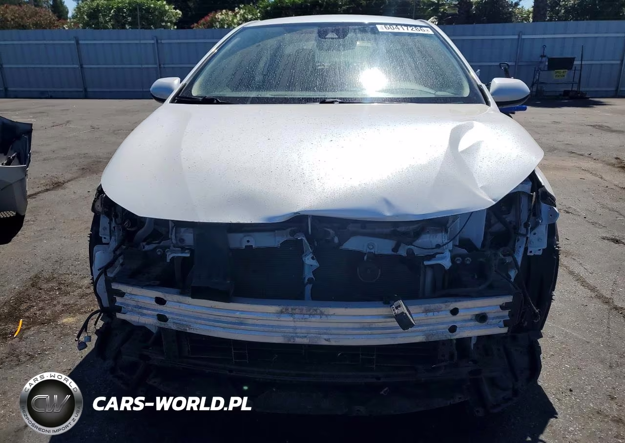 2022 Toyota Corolla Le VIN:JTDEAMDE5N3000291 - 5