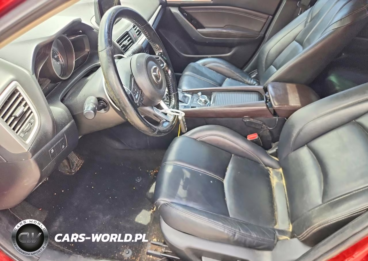 2018 Mazda 3 Touring VIN:3MZBN1V32JM219623 - 7