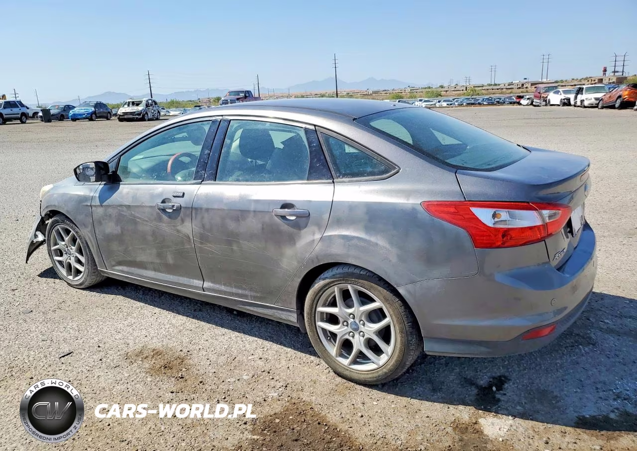 2014 Ford Focus Se VIN:1FADP3F2XEL386039 - 2