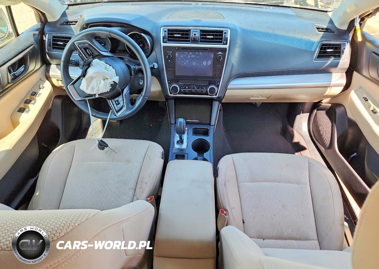 2018 Subaru Outback 2.5I Premium VIN:4S4BSACC3J3320584 - 8