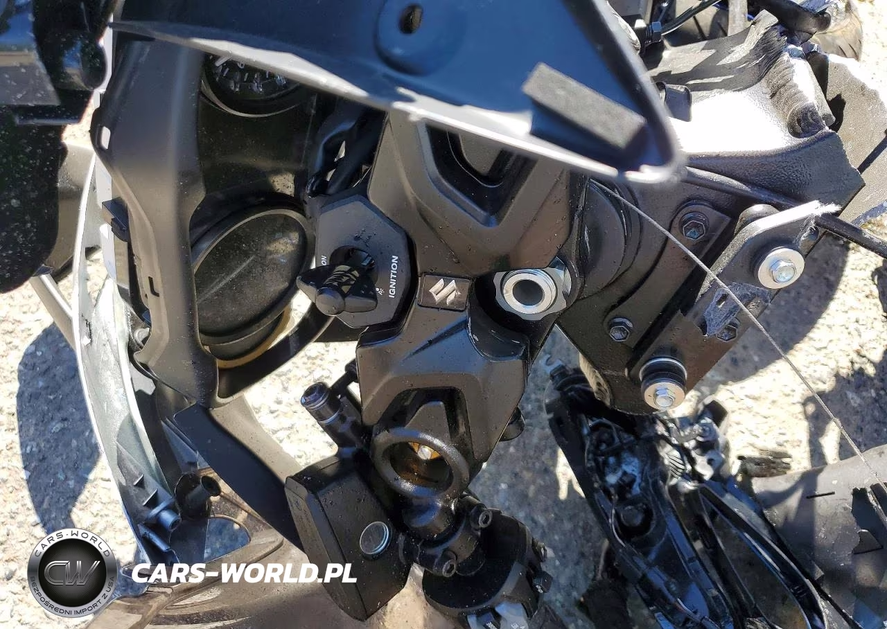 2025 Suzuki Gsx1300 Rr VIN:JS1EJ11BXS7100457 - 7
