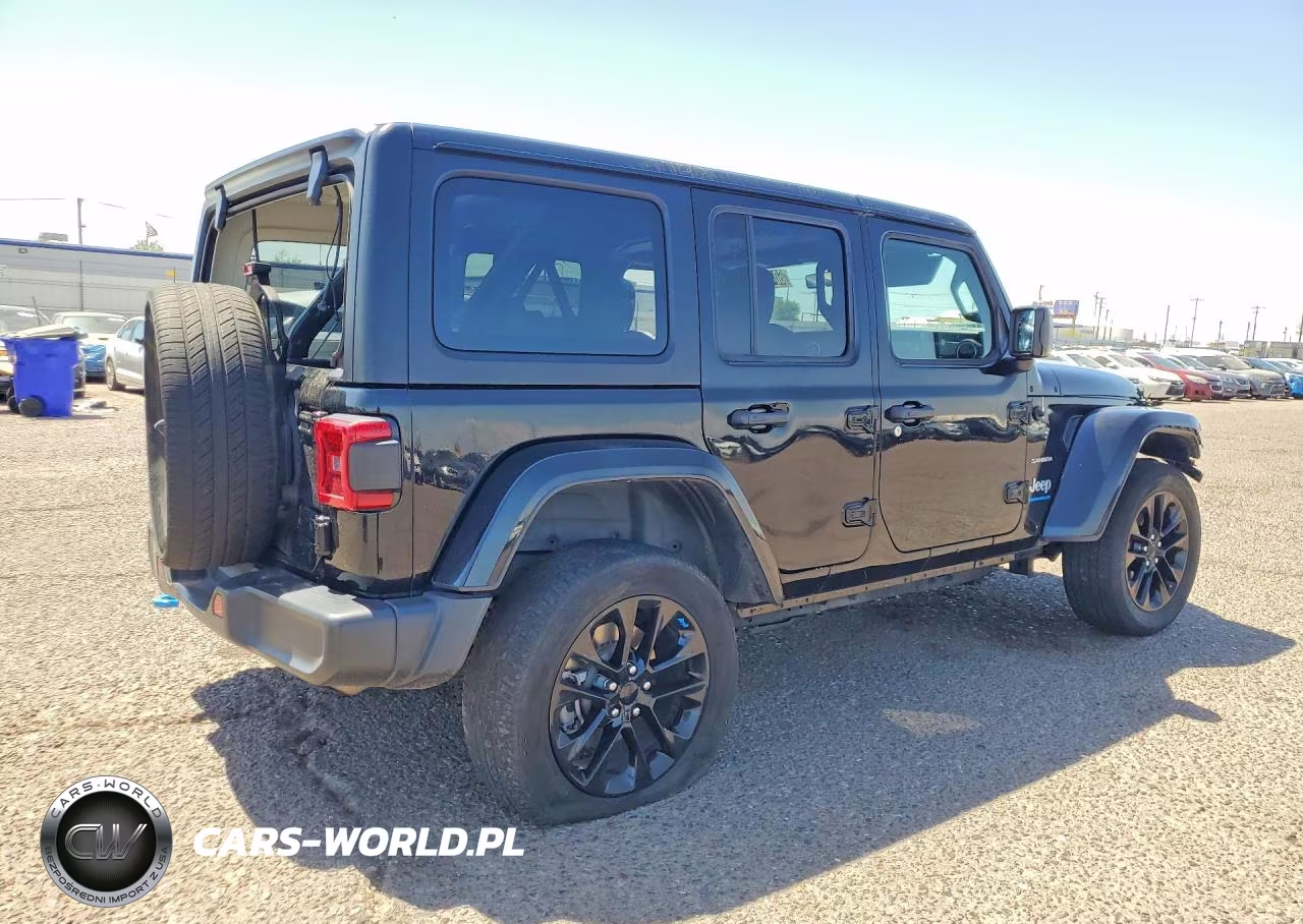 2023 Jeep Wrangler Sahara 4Xe VIN:1C4JJXP67PW641450 - 3