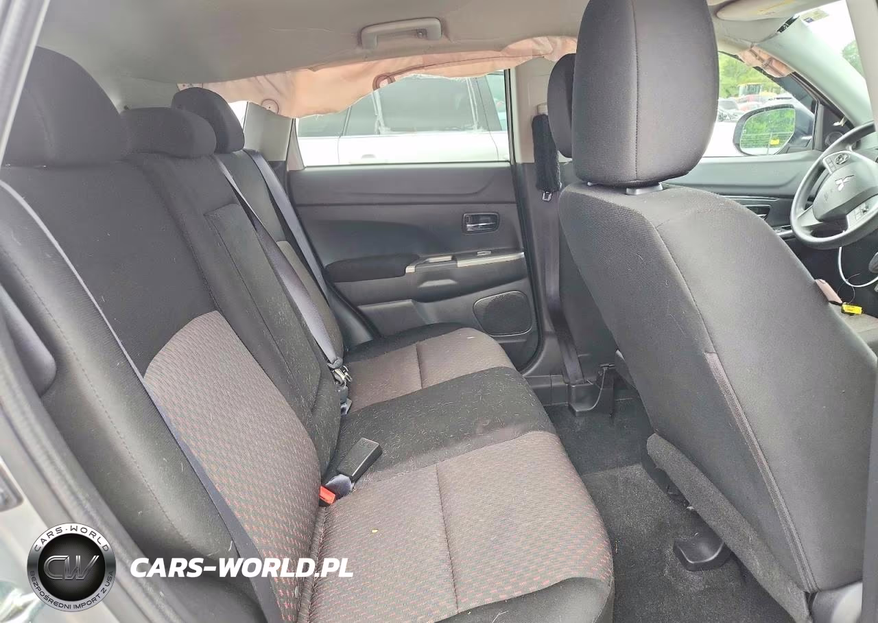 2019 Mitsubishi Outlander Sport Es VIN:JA4AP3AU3KU004844 - 11