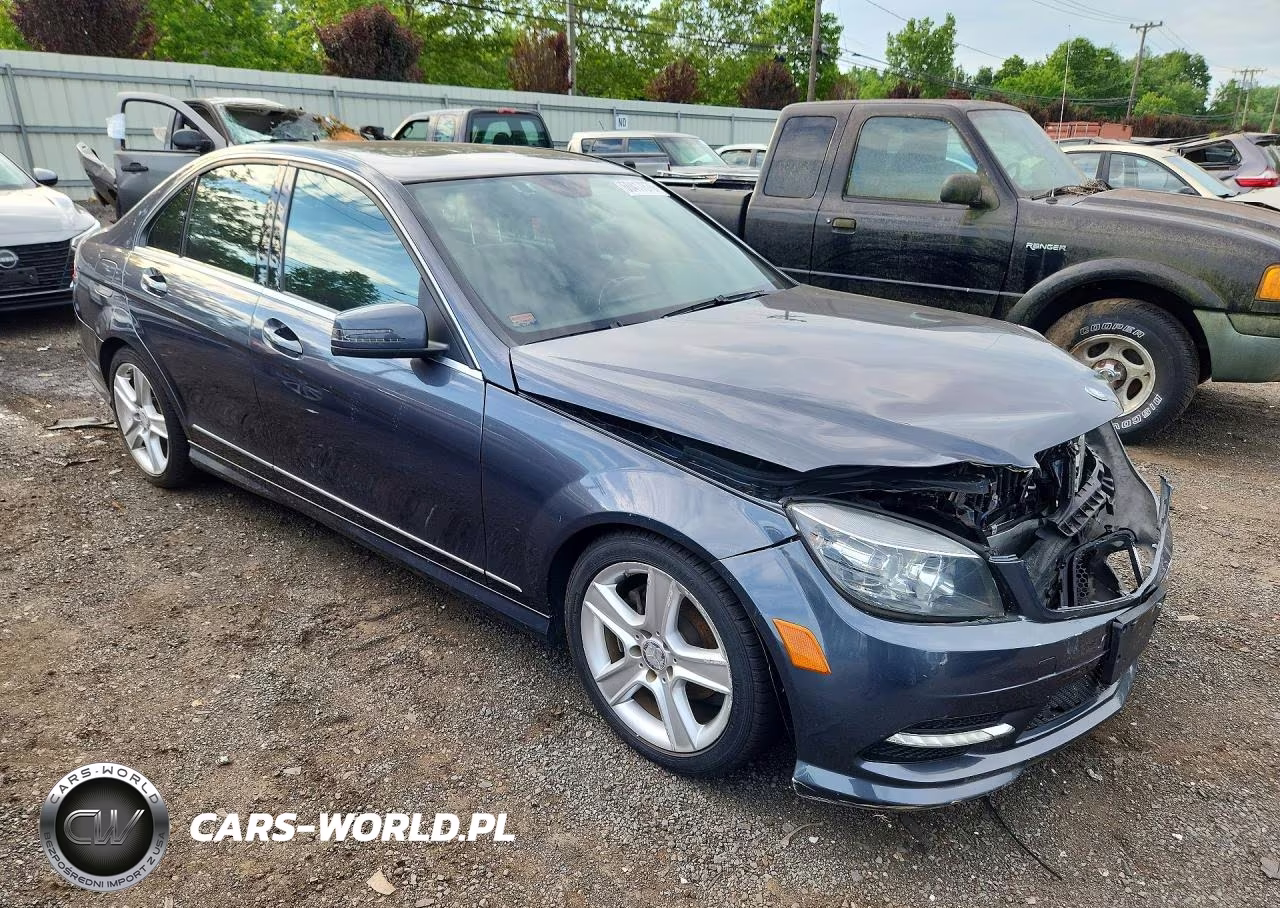 2011 Mercedes-Benz C 300 4Matic VIN:WDDGF8BB3BR163563 - 4