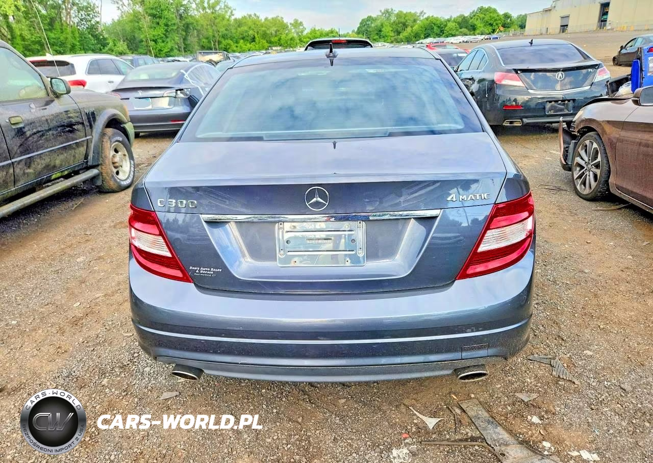 2011 Mercedes-Benz C 300 4Matic VIN:WDDGF8BB3BR163563 - 6