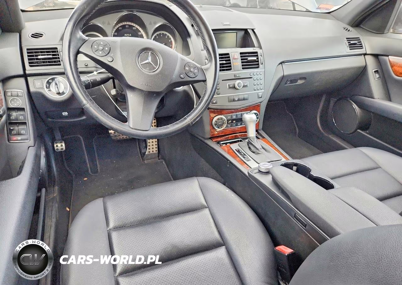 2011 Mercedes-Benz C 300 4Matic VIN:WDDGF8BB3BR163563 - 8