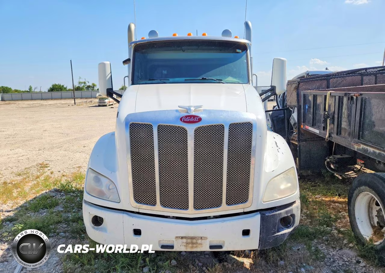 2015 Peterbilt 579 Semi Truck VIN:1XPBDP9XXFD247032 - 5