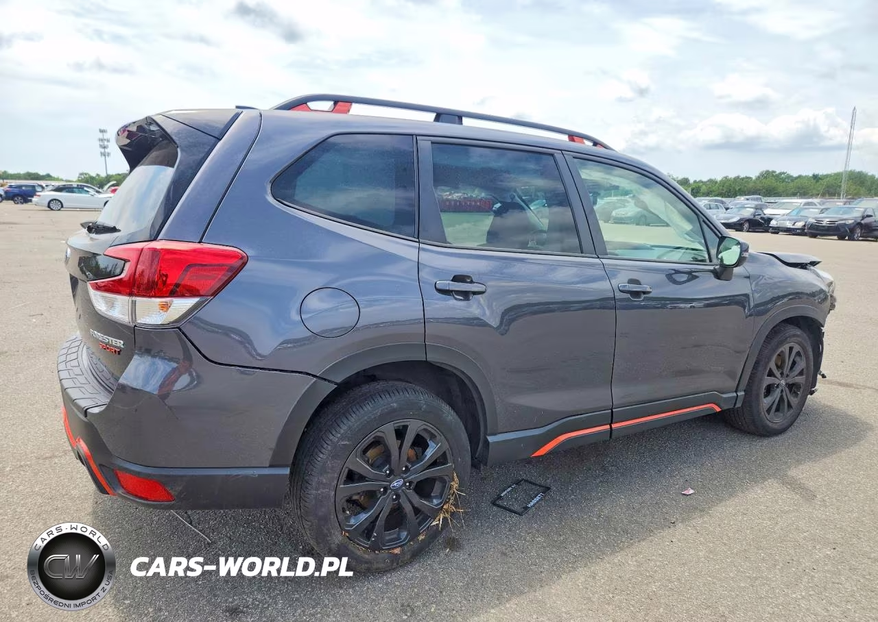2024 Subaru Forester Sport VIN:JF2SKAECXRH427293 - 3