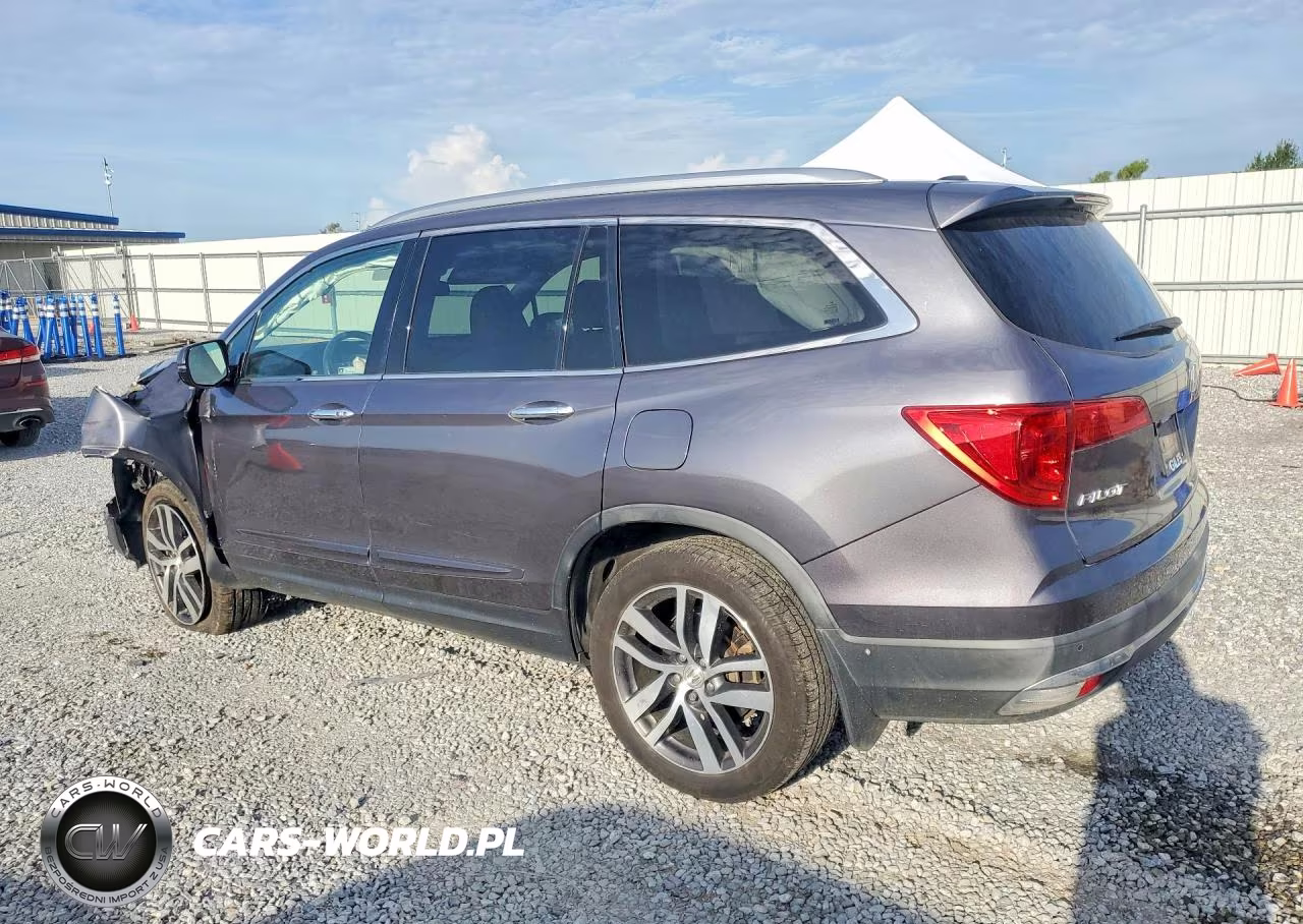 2017 Honda Pilot Touring VIN:5FNYF5H98HB043368 - 2