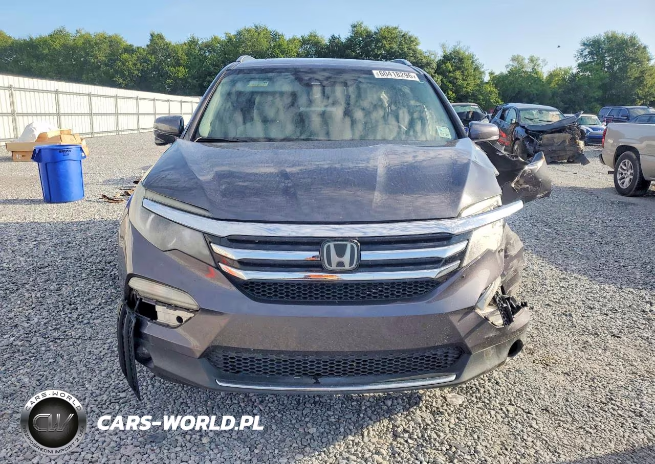 2017 Honda Pilot Touring VIN:5FNYF5H98HB043368 - 5
