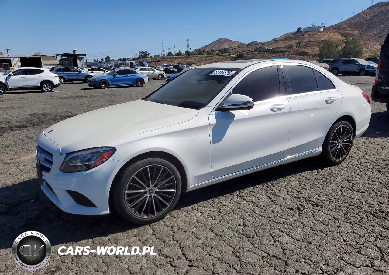 2019 Mercedes-Benz C 300